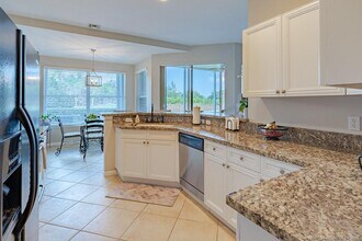 2371 SW Carriage Hill Terrace in Palm City, FL - Building Photo - Building Photo
