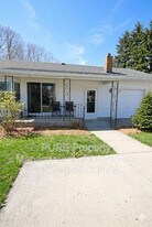 6625 Bailey Rd in Woodbury, MN - Building Photo