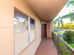 300 SW 130th Terrace in Pembroke Pines, FL - Building Photo - Building Photo