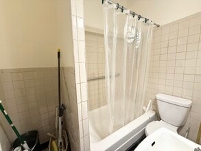 66 Hammond St, Unit 2 in Boston, MA - Building Photo - Building Photo