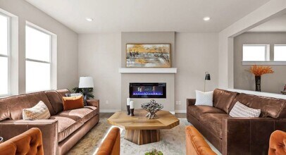 2415 N Leah Ln in Ellensburg, WA - Building Photo - Building Photo