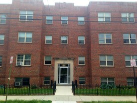 1811 Irving Street Apartments