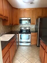 425 Walnut Creek Rd in Lisle, IL - Building Photo - Building Photo
