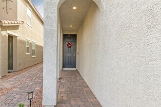 5161 Birchland Mnr Ave in Las Vegas, NV - Building Photo - Building Photo