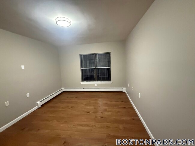 757 Highland Ave in Needham, MA - Building Photo - Building Photo