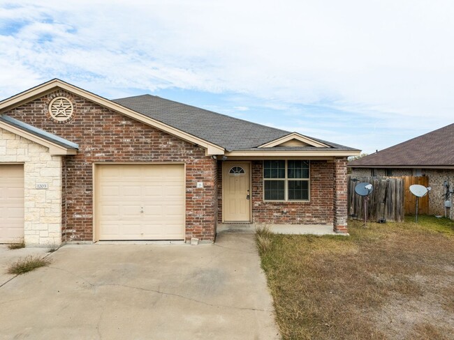 1203 Cavalry Ln-Unit -Unit B in Killeen, TX - Building Photo - Building Photo