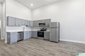 109 S Centre St in Pottsville, PA - Foto de edificio - Building Photo