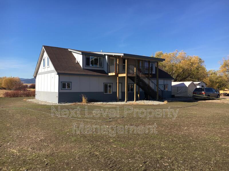 1410 Western Dr in Kalispell, MT - Building Photo