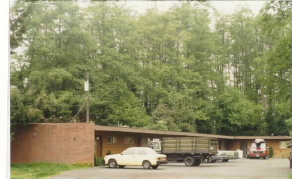 2505 103rd St SW in Everett, WA - Foto de edificio - Building Photo