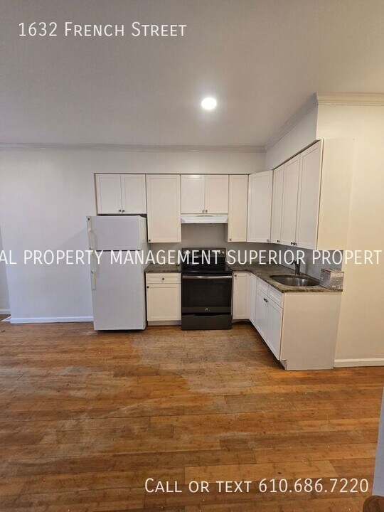 1632 French St in Philadelphia, PA - Building Photo