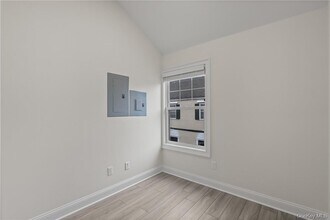 225 Katonah Ave in Katonah, NY - Building Photo - Building Photo