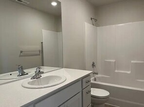 4831 Parsley Ave NE in Salem, OR - Building Photo - Building Photo