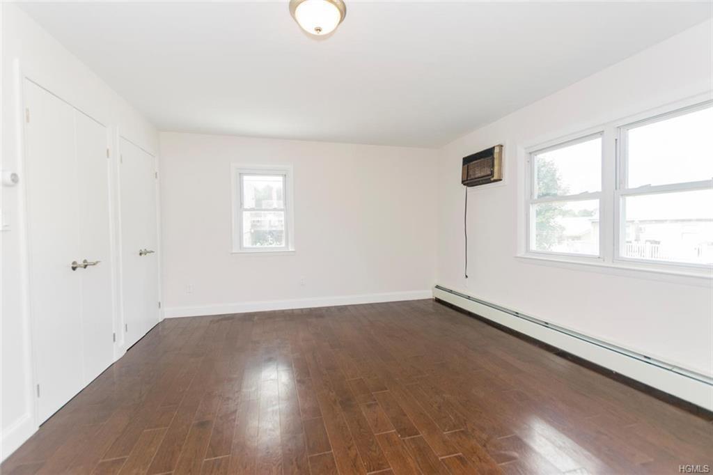 65 Dunston Ave in Yonkers, NY - Building Photo