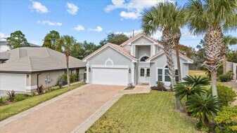 4751 Papaya Park in Destin, FL - Building Photo
