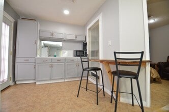 13102 Richmond Ave. in Houston, TX - Building Photo - Building Photo