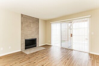 8902 W Caribbean Ln in Peoria, AZ - Foto de edificio - Building Photo