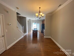 252 Hurston Circle in Charlotte, NC - Building Photo - Building Photo