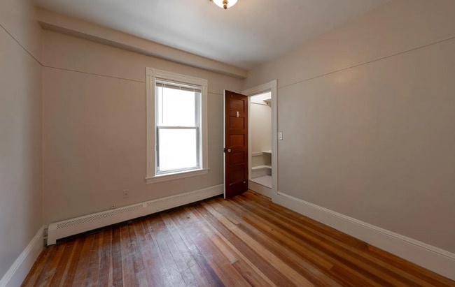 89 Kinnaird St, Unit 2 in Cambridge, MA - Building Photo - Building Photo