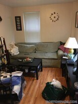 429 Franklin St in Cambridge, MA - Building Photo