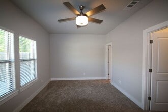 217 Stewart Bend Ct in Azle, TX - Building Photo - Building Photo