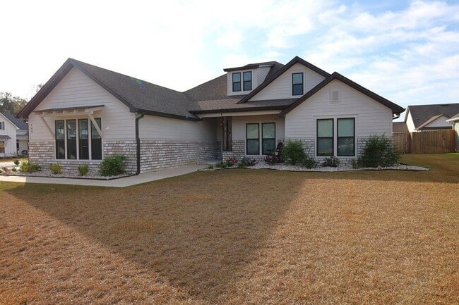 property at 180 Floyd Mcneal Dr