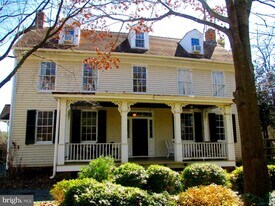 8355 Broad Neck Rd in Chestertown, MD - Building Photo