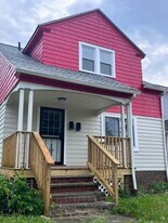 13916 Durkee Ave in Cleveland, OH - Building Photo