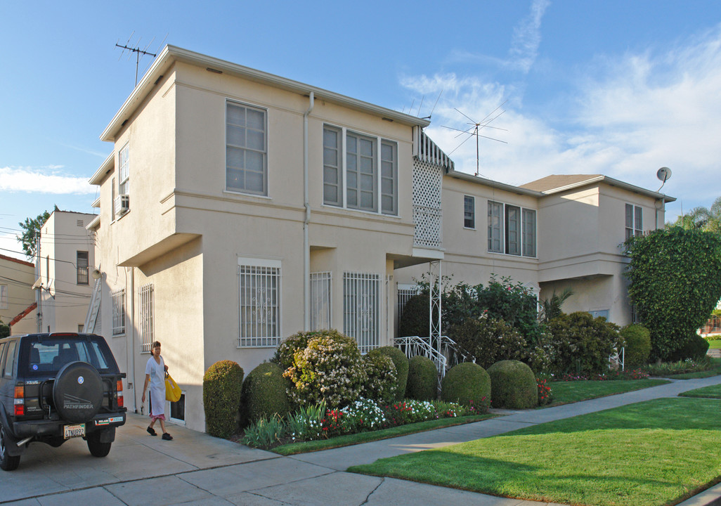 1001 S Shenandoah St in Los Angeles, CA - Building Photo