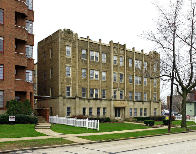 Heights Apartments at Cedar Fairmount