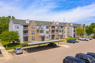 Central Park Apartments in Okemos, MI - Building Photo