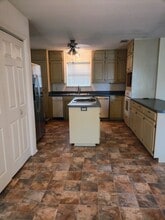 128 Moyer Ln in Weatherford, TX - Building Photo - Building Photo
