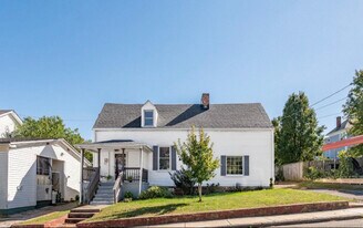 1206 10th St in Lynchburg, VA - Building Photo