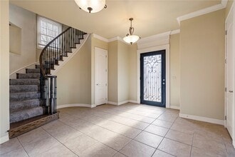 2700 S Everest Ave in Rogers, AR - Building Photo - Building Photo