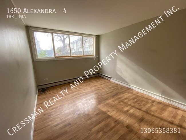 1650 Alexandra St in Regina, SK - Building Photo - Building Photo