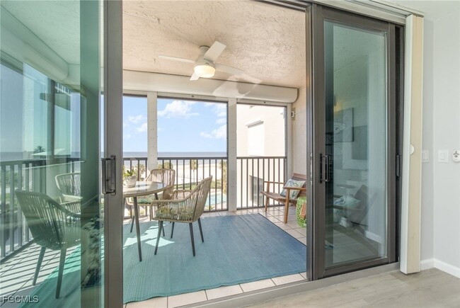 property at 2810 Estero Blvd