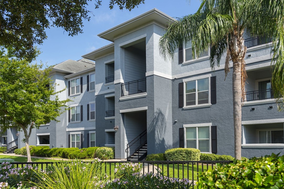 Mandalay At Shadow Lake in Houston, TX - Foto de edificio