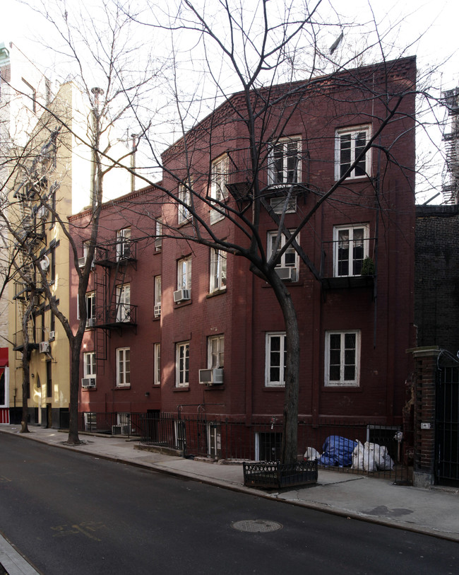 5-7 Minetta St in New York, NY - Foto de edificio - Building Photo