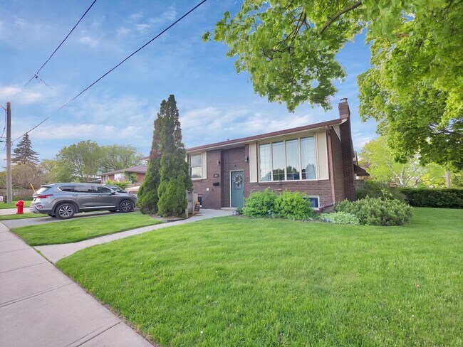 109 June St in Hamilton, ON - Building Photo - Building Photo