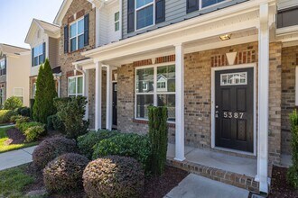 5387 Farm House Trail in Winston-Salem, NC - Building Photo - Building Photo