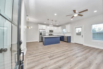 4713 Talina Way in Houston, TX - Building Photo - Building Photo