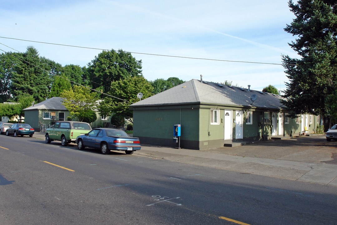 2045-2125 N Kilpatrick St in Portland, OR - Building Photo