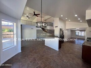 7524 W Tonto Dr in Glendale, AZ - Building Photo - Building Photo