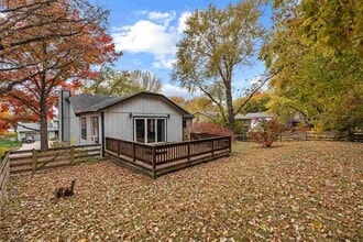 16 Penfro Dr in Iowa City, IA - Building Photo - Building Photo