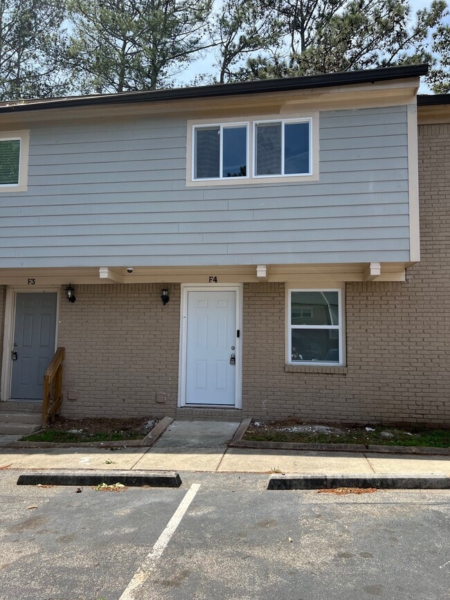 property at 2604 Campbellton Rd SW