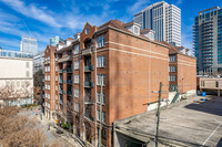 Cotting Court Condominiums in Atlanta, GA - Building Photo - Building Photo