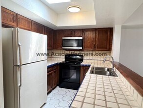 3264 N Little Horse Dr in Tucson, AZ - Building Photo - Building Photo