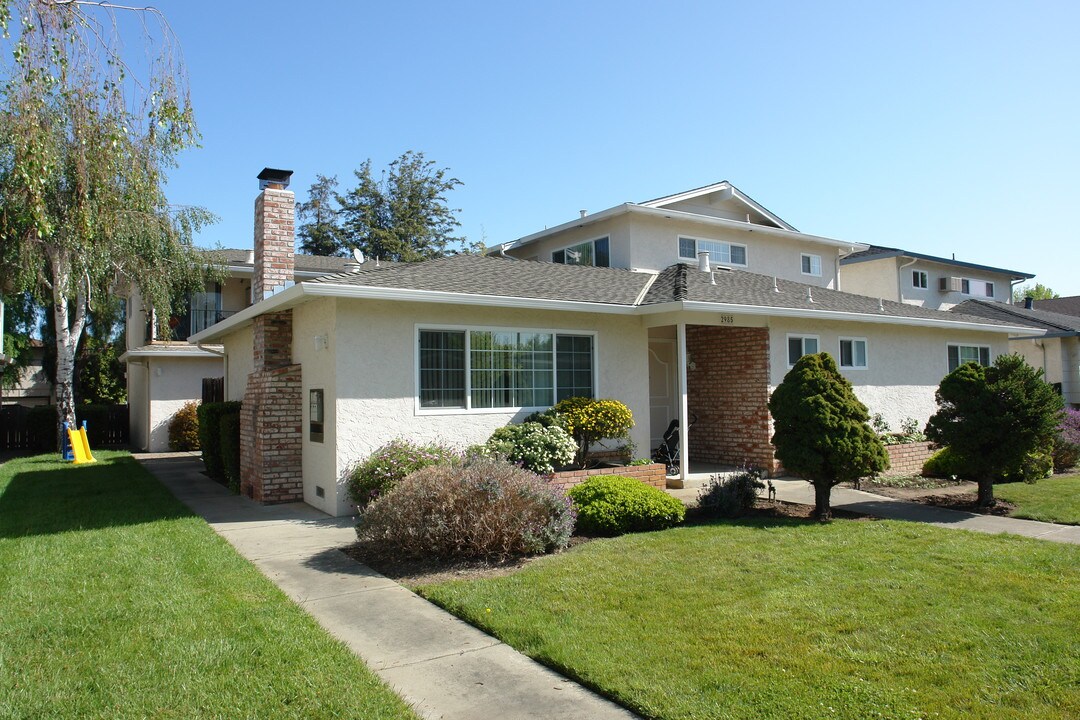 2985 Walgrove Way in San Jose, CA - Building Photo