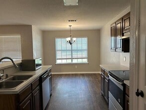 327 Shady Valley Dr in Mansfield, TX - Building Photo - Building Photo