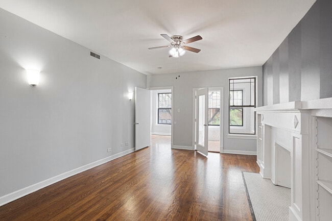 7702 N Marshfield Ave in Chicago, IL - Building Photo - Building Photo