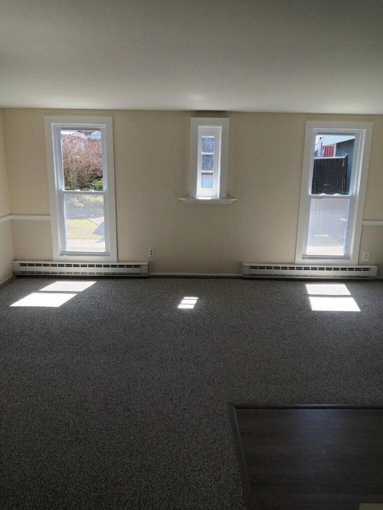 116 Jayne Ave Rentals in Patchogue, NY